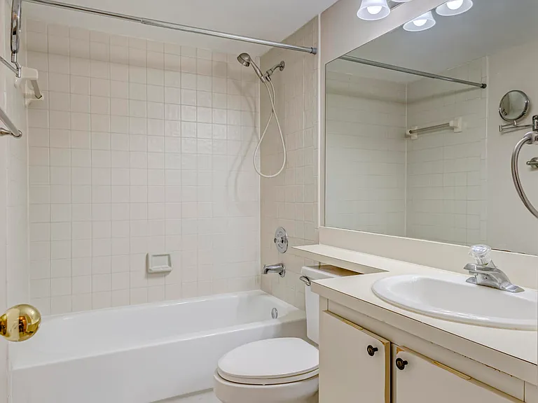 601 Sabal Ridge Cir #A — Photo 45