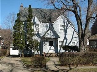 3495 Bainbridge Rd, Cleveland Hts, OH 44118