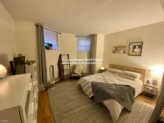 477 Beacon St. #1 Boston - Back Bay Unit Photo 8 (1)