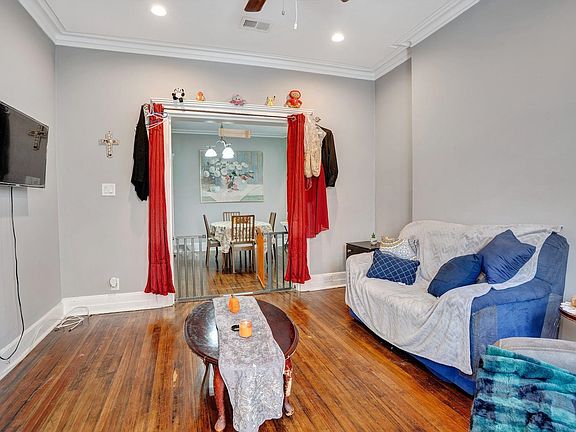 3rd image of 127 Clifton Pl