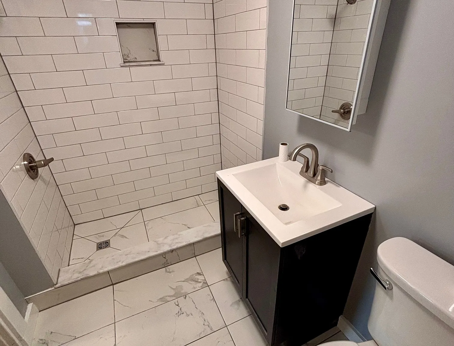 1 bed, 800 sqft, $1,775 — Photo 2