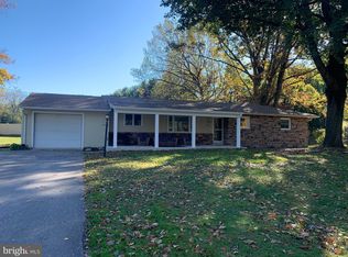 1003 Rockledge Dr, Carlisle, PA 17015