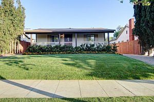 3rd image of 4526 Corliss St