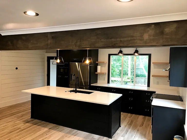 206 Ryan Rd — Photo 3