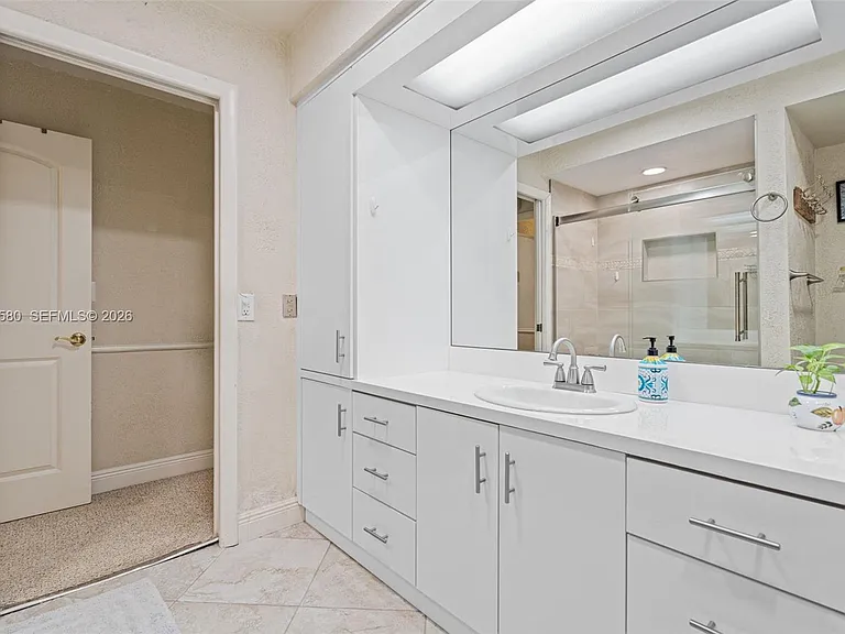 18805 W Lake Dr #18805 — Photo 26