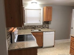 95 Colton St, Windsor, CT 06095