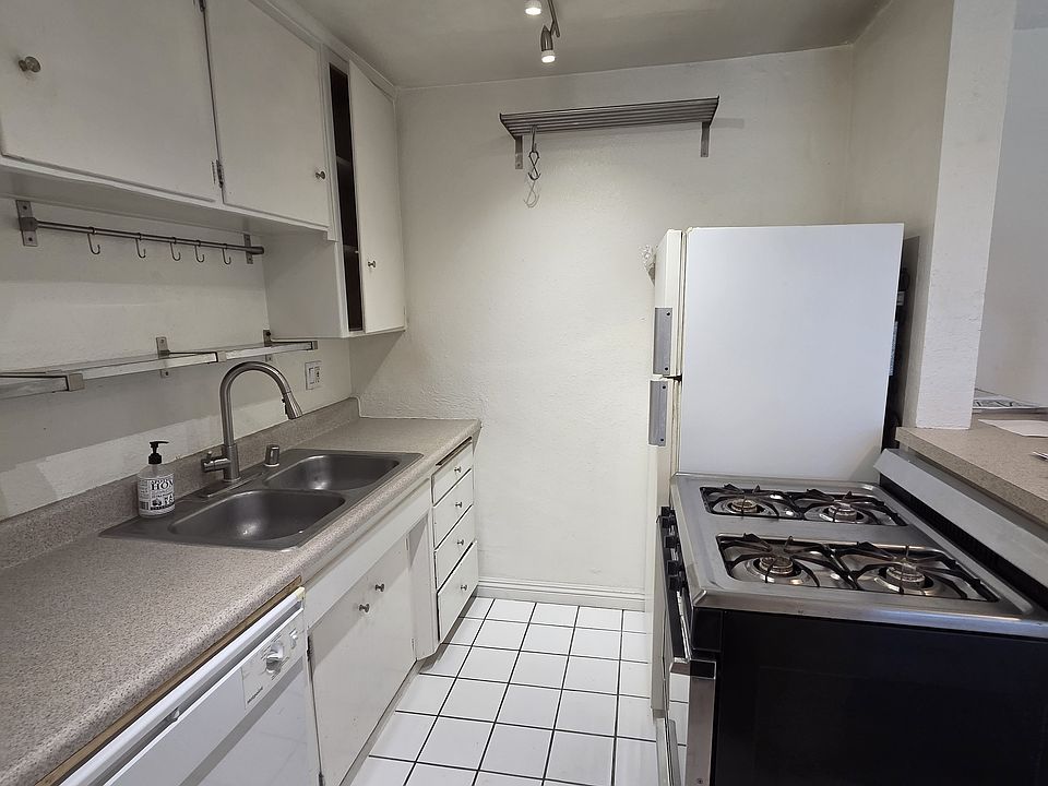 1st image of 4573 Main St #4573