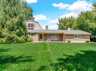 18740 W Maple Ave, Grayslake, IL 60030