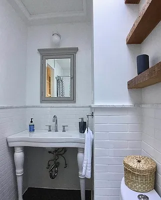 Bathroom, photo 2