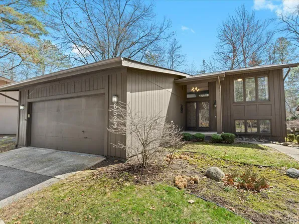 6523 Blue Spruce Ct, West Bloomfield, MI 48324
