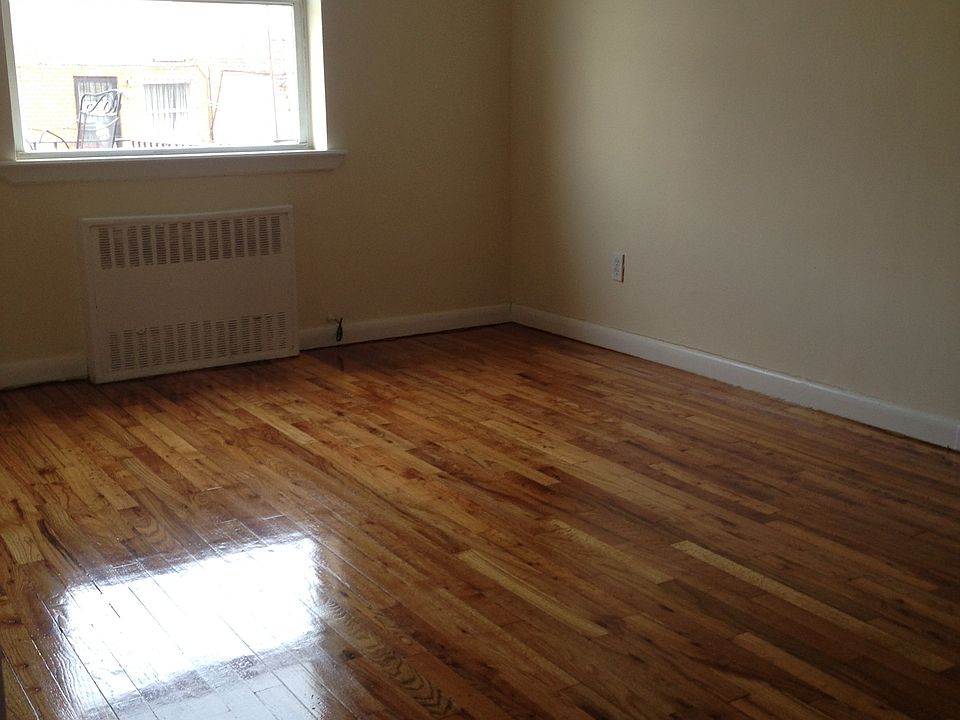 1st image of 3047 72nd St #2