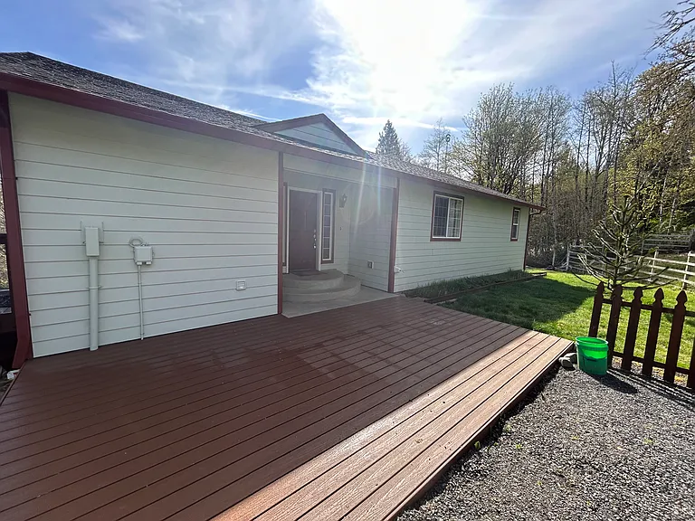 147 Broken Mountain Dr — Photo 2