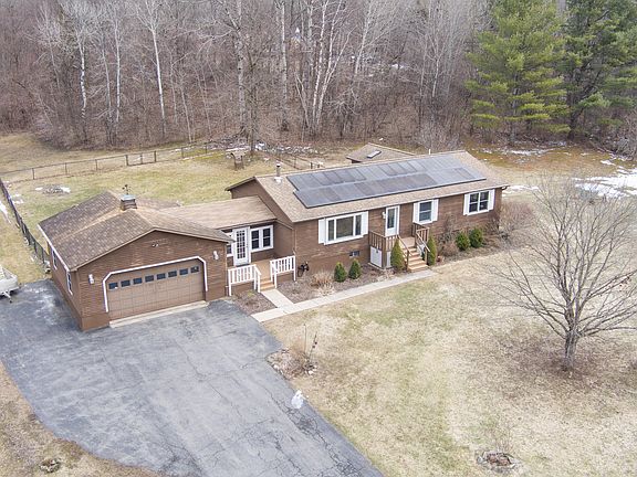 2nd image of 1128 Green Corners Road