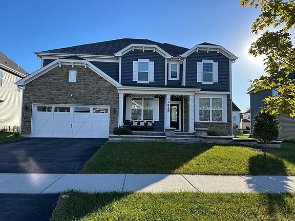 2nd image of 3628 Sargent Dr
