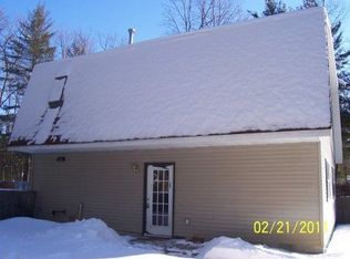 1647 Sullivan Rd, Ravenna, MI 49451