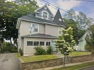 16 Stutson St, Rochester, NY 14612