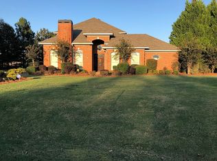 230 Magnolia Place Dr, Wetumpka, AL 36093