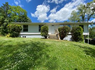 6 Old Indian Rd, Milton, NY 12547