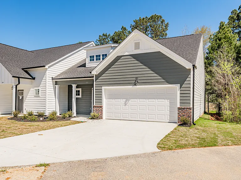 537 Oxbow Dr — Photo 4