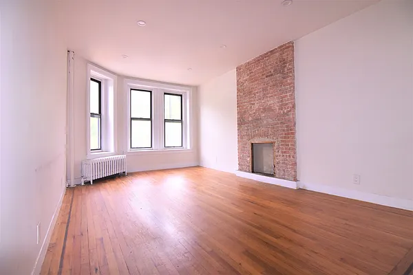 Rented by Bohemia Realty Group | media 3