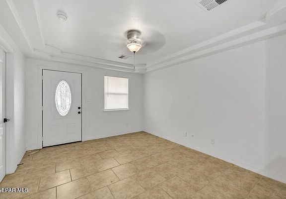 3rd image of 4660 Vulcan Ave Unit A