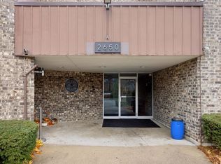 2650 Brookwood Way Dr APT 108, Rolling Meadows, IL 60008