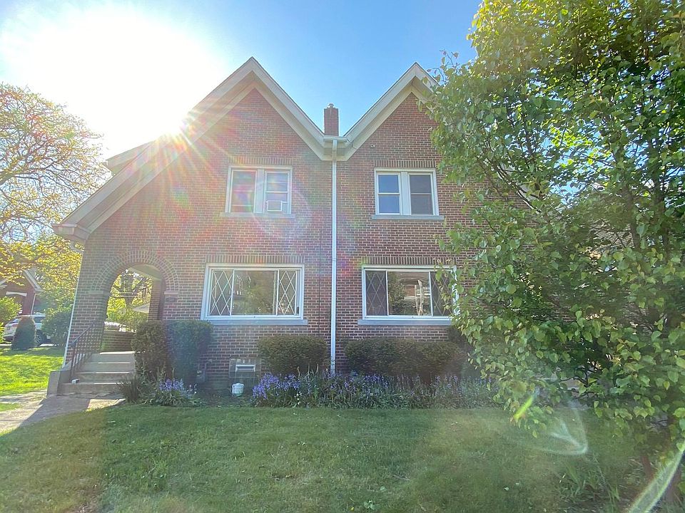 246 Beverly Rd. #2 on the right