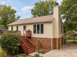 9520 Buckskin Ln, Mint Hill, NC 28227