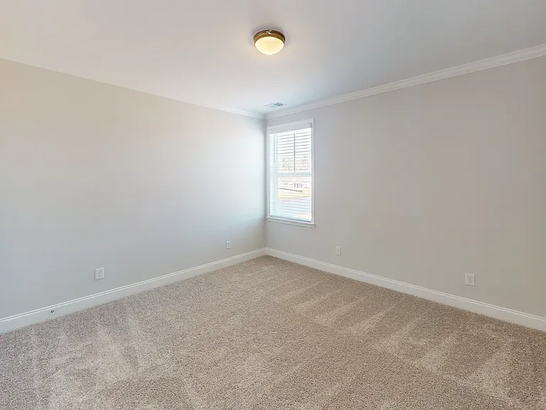 146 Champlain Dr — Photo 27