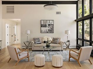 367 Newton St, Brookline, MA 02467