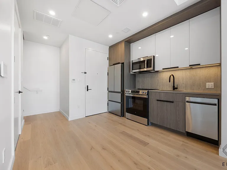 1211 Fulton St #8C — Photo 9