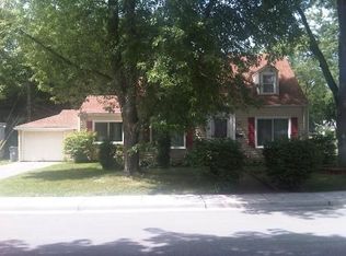 1106 Birchdale Dr, Elgin, IL 60123