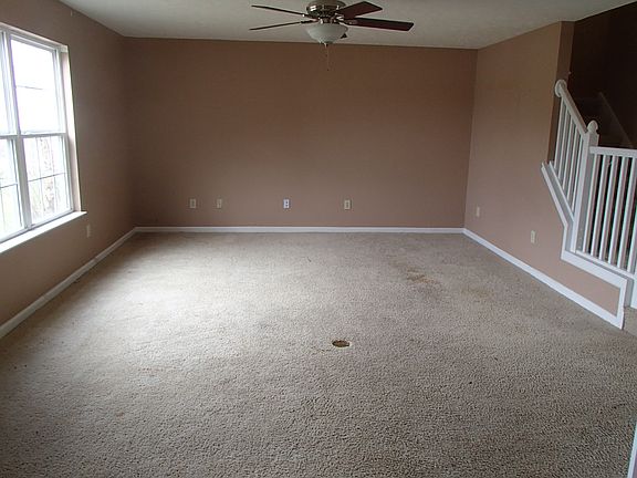 Additional Living Room