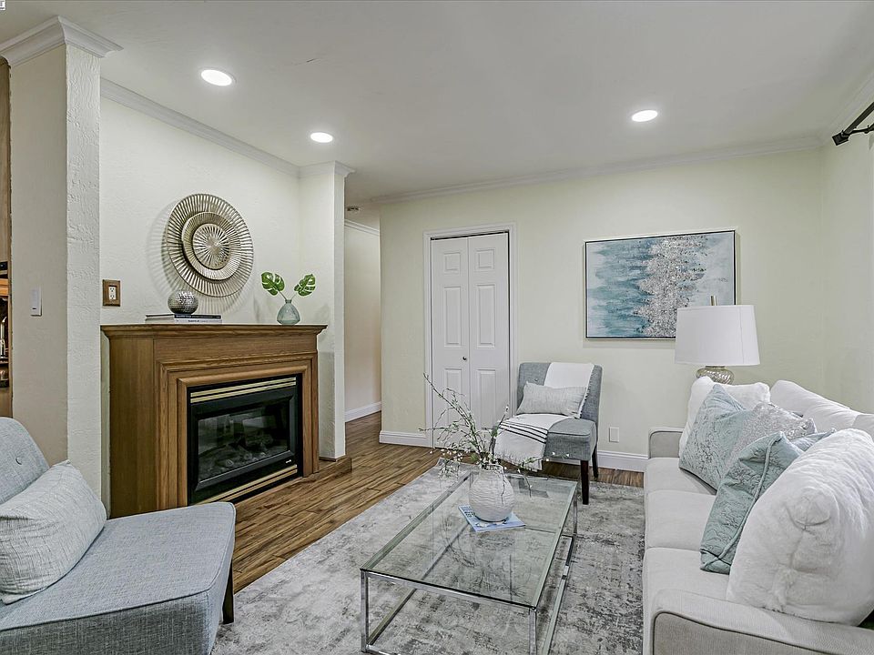 1st image of 410 Auburn Way APT 13