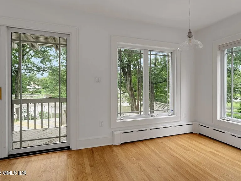 1 Hendrie Dr — Photo 14