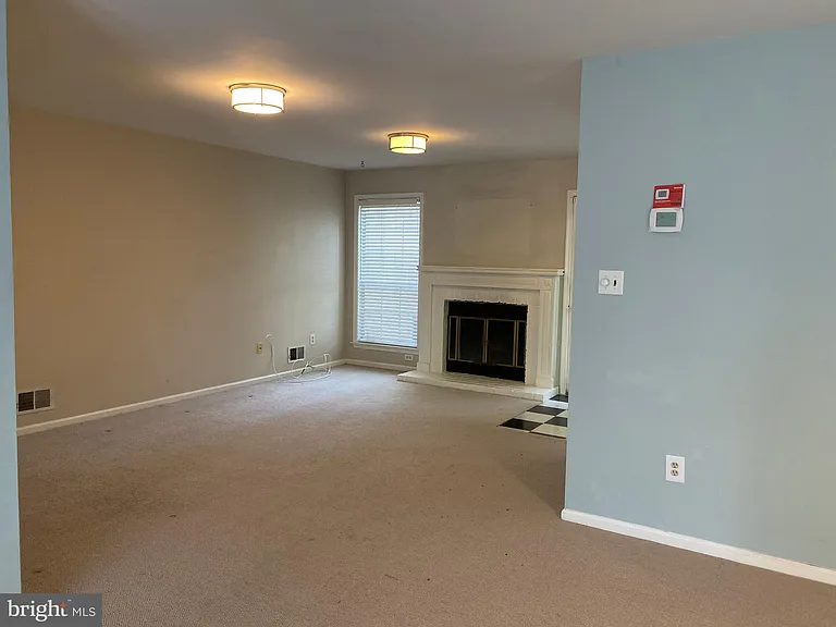 4 Kensington Ct — Photo 13