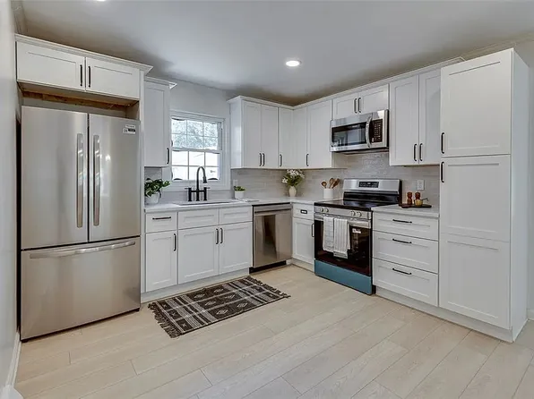 141 Breazeale Dr, Williamston, SC 29697