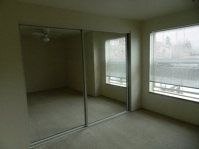 Springwater Trail Apartments — Photo 38