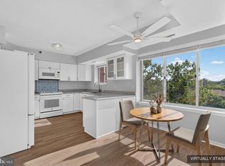 5802 Nicholson Ln #2-602, Rockville, MD 20852
