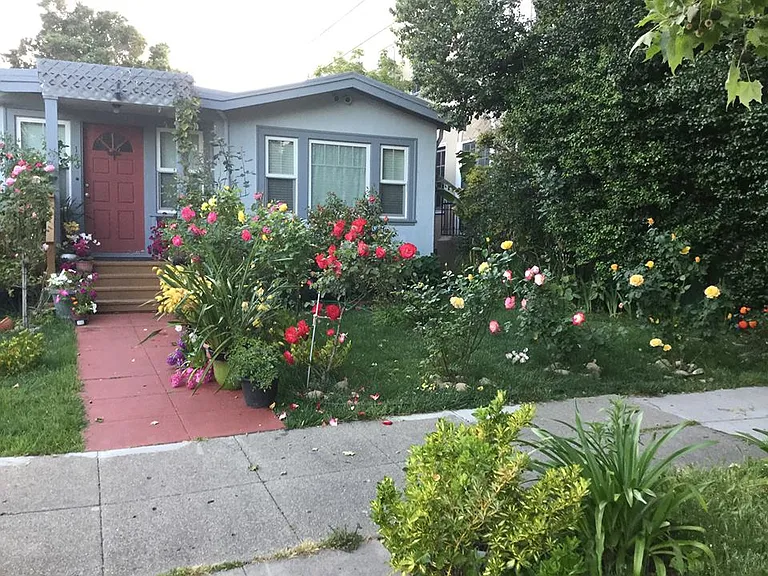 156 Duane St — Photo 2