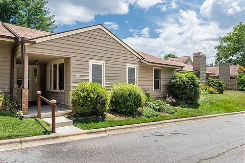 38 Morning Glory Dr #B Photo 1 38 Morning Glory Dr #B Photo 1