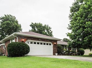 6841 W Lone Oak St, Springfield, MO 65803