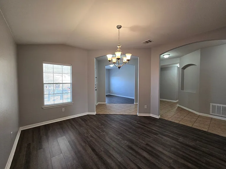 2609 Red Fern Dr — Photo 10