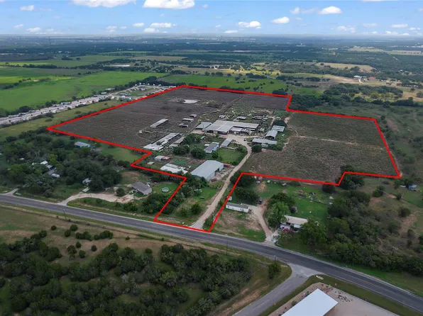 1805 S Fm 1174, Bertram, TX 78605