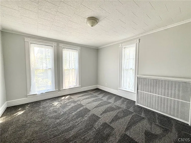 203 Keyes Ave — Photo 43