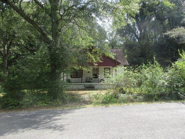 2nd image of 115 Pleasant Hill Rd