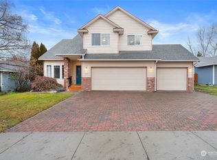 1121 E Hobert Ave, Ellensburg, WA 98926