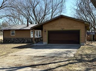 306 Cushing St, Farragut, IA 51639