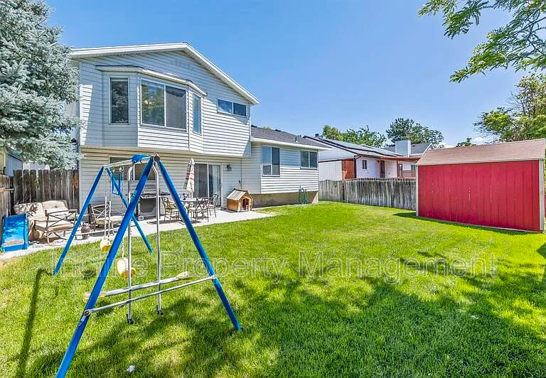4113 W Cheltonham Way — Photo 17