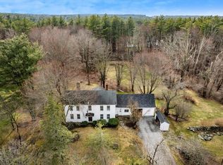 29 Hardy Rd, Londonderry, NH 03053